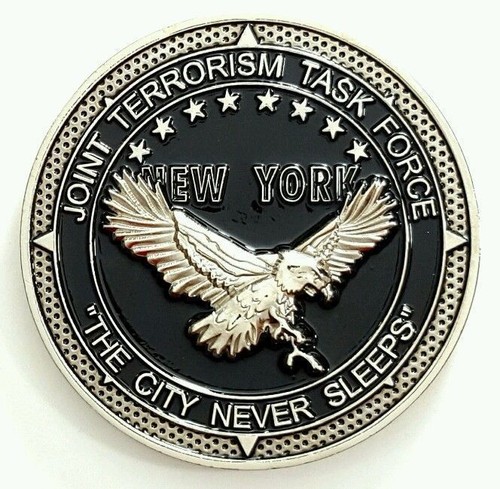 即決★ミッキー　NYPDバットマン・チャレンジコイン　USA　ニューヨーク市警　コレクタブル : DCコミックスバットマン公式バットモービルタンブラーRC